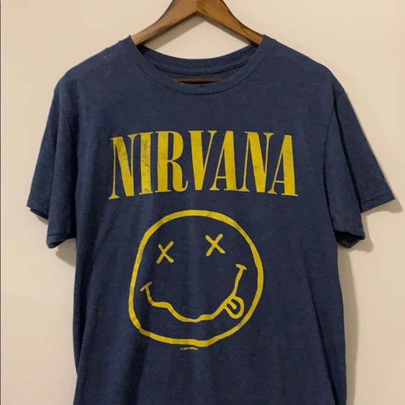 Other - 🎸 NIRVANA MEN’S Tee 🎸